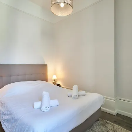 Apartamento Champ T2 - 5 Mins Des Caves De Champagne *