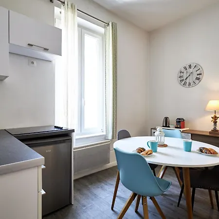 Apartment Champ T2 - 5 Mins Des Caves De Champagne Reims